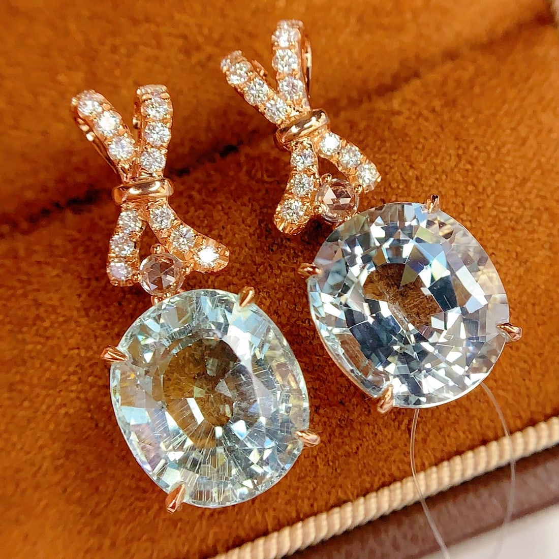 14k Gold 12.1 Ct Natural Aquamarine & Diamond Earrings - 5
