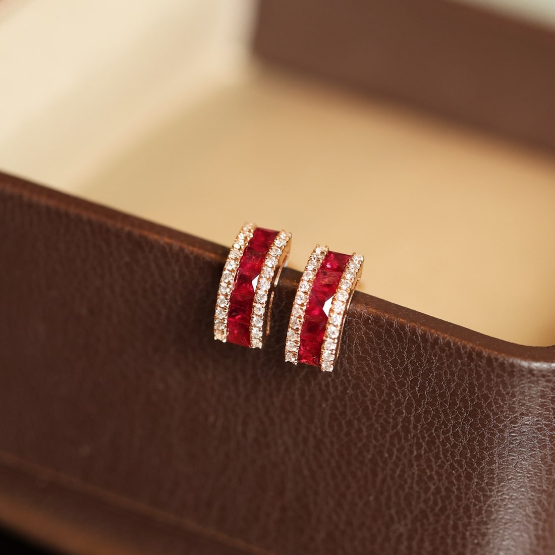 14k Gold 0.93 Ctw Natural Ruby & Diamond Earrings: Ref:231094439 // gold content:14k gold // main gemstone:ruby // shape:princess // carat weight:0. 75ct // color:pigeonblood red // treatment:natural // // adjacent gemstone 2 : diamond // shape:round