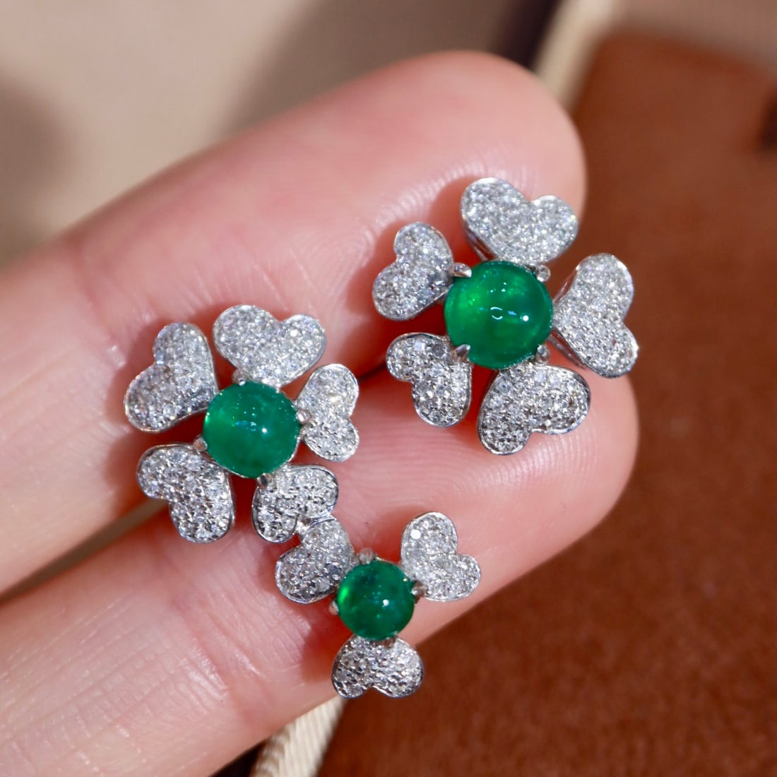 14k Gold 1.75 Ctw Natural Emerald & Diamond Earrings - 6