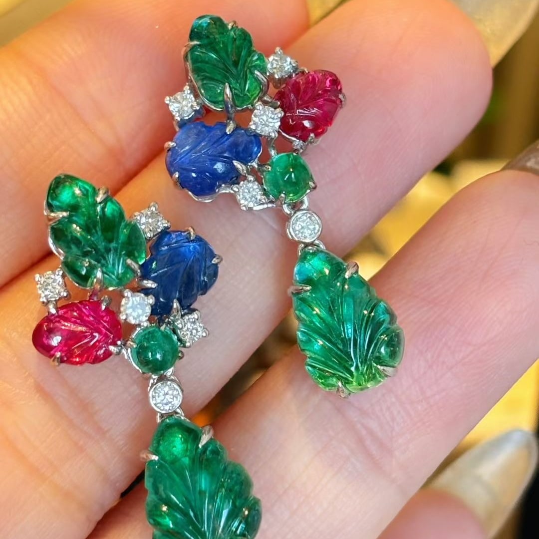 14k Gold 7.81 Ct Natural Emerald & Sapphire & Spinel Earrings - 6