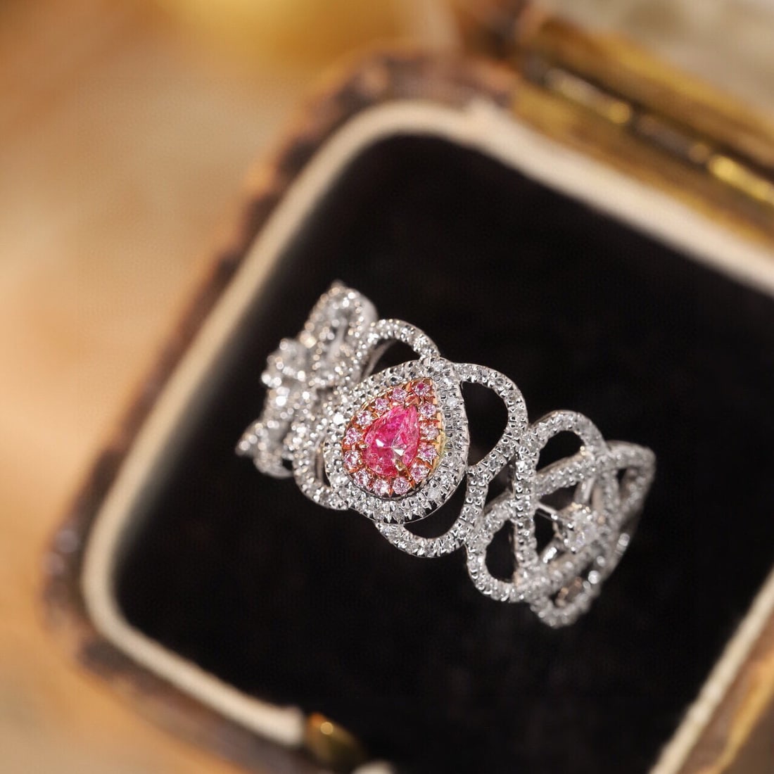 14k Gold 0.55 Ctw Natural Pink Diamond & Diamond Ring: Ref:231095036 // gold content:14k gold // ring size:7. 25us // // main gemstone:pink diamond // shape:pear // carat weight:0. 1ct // color:pink // treatment:natural // // adjacent gemstone 2 :
