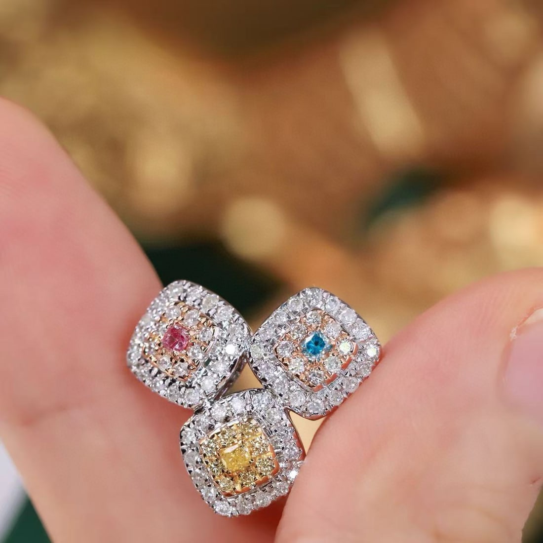 14k Gold 0.75 Ct Natural Color Diamond Earrings - 7