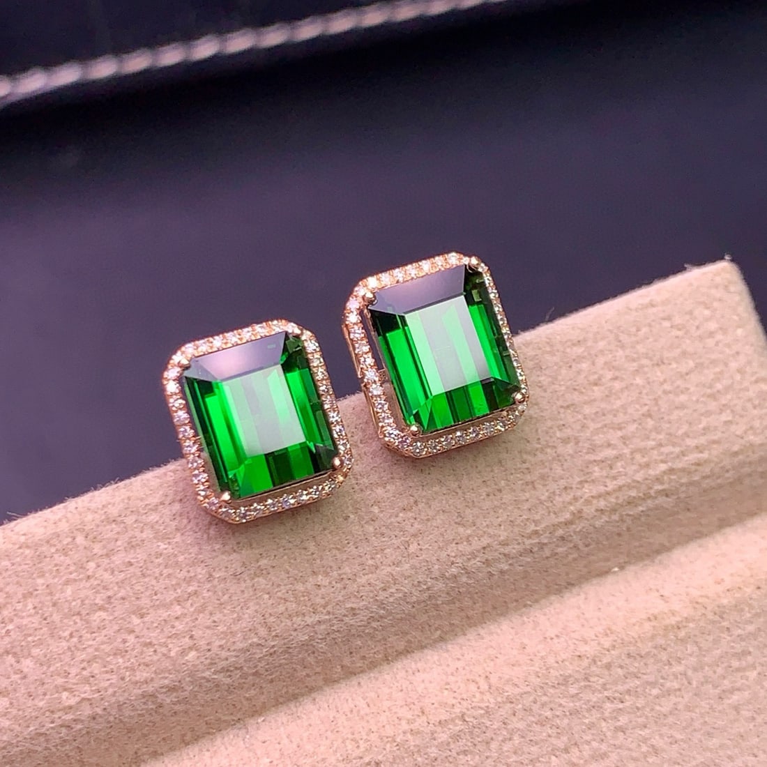 14k Gold 6.8 Ct Natural Tourmaline & Diamond Earrings - 7