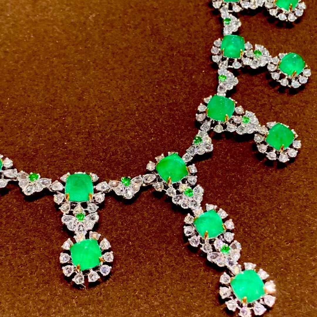 14k Gold 15.1 Ct Natural Emerald & Coloured Gemstone & Diamond Necklace - 3