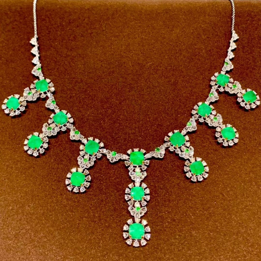 14k Gold 15.1 Ct Natural Emerald & Coloured Gemstone & Diamond Necklace - 5