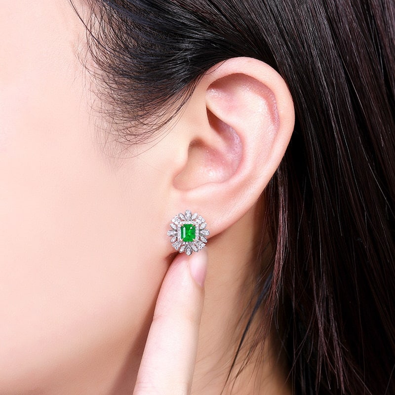 14k Gold 1.13 Ctw Natural Emerald & Diamond Earrings - 6