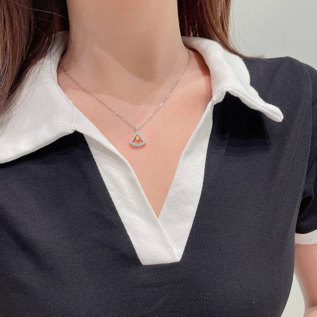 14k Gold 0.25 Ctw Natural Yellow Diamond & Diamond Necklace - 2
