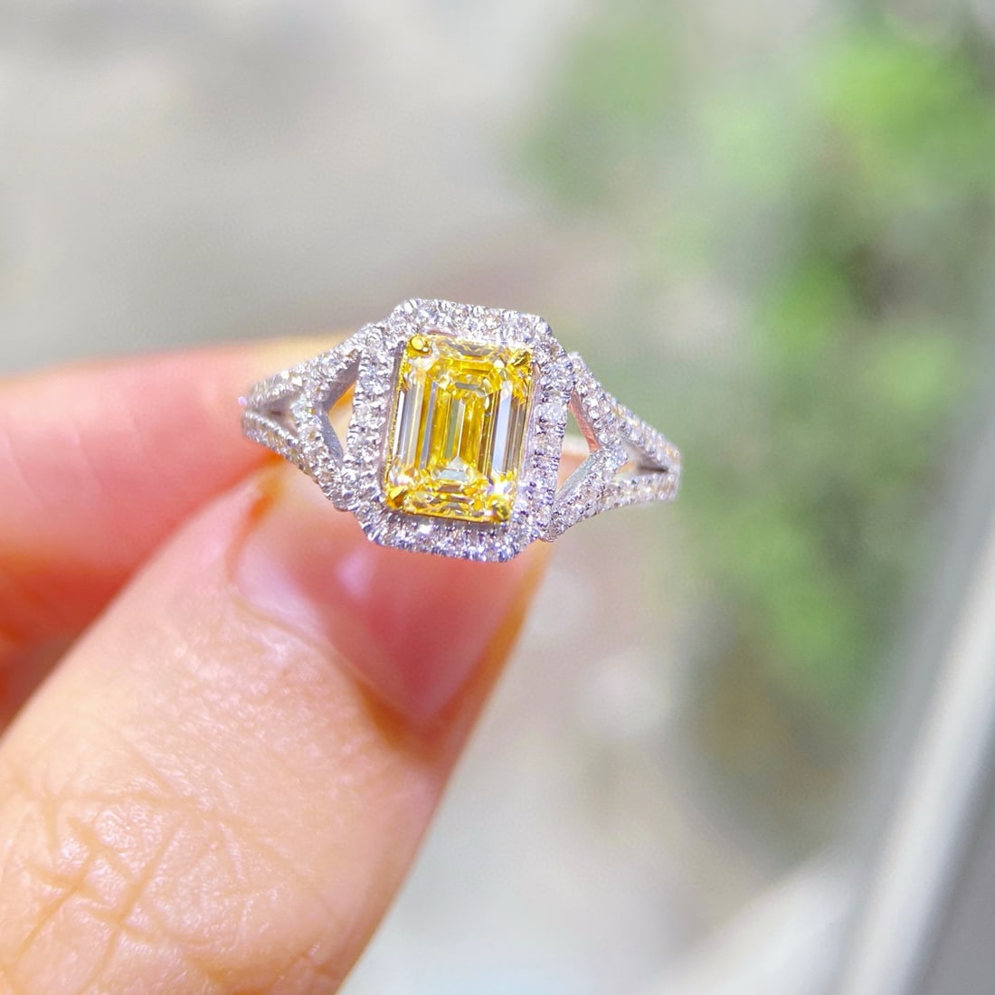 14k Gold 1.30 Ctw Natural Yellow Diamond & Diamond Ring - 2