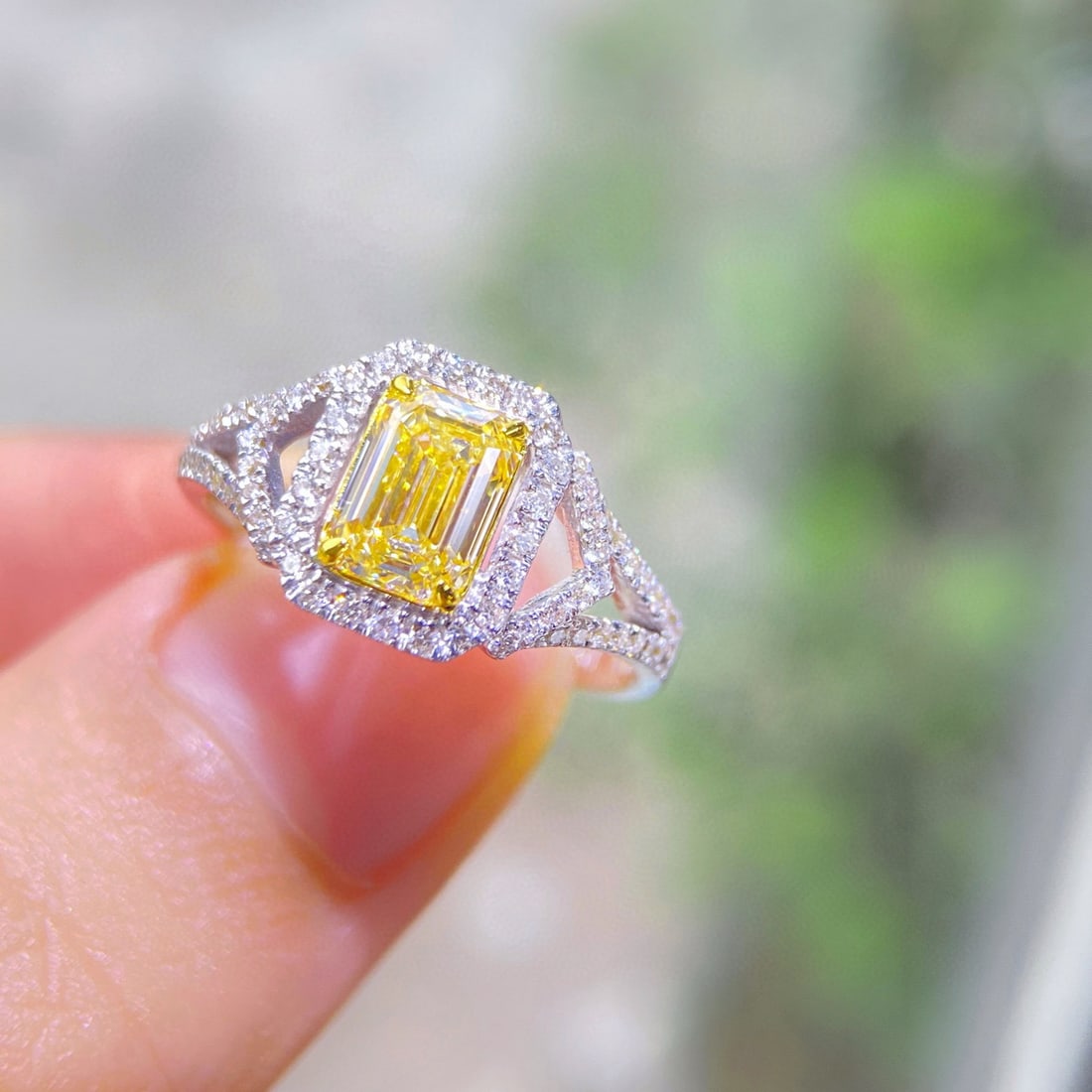 14k Gold 1.30 Ctw Natural Yellow Diamond & Diamond Ring - 3