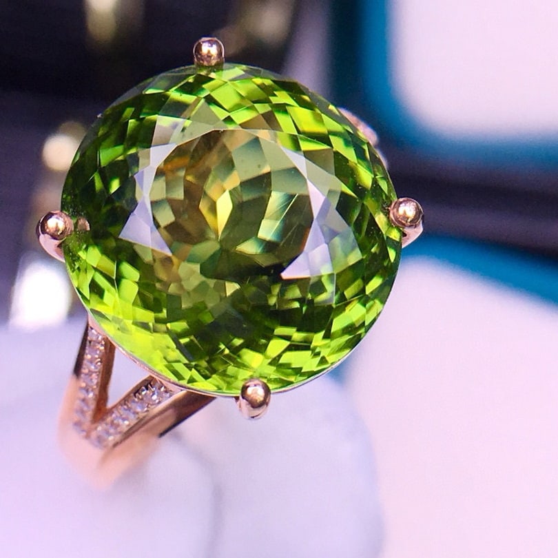 14k Gold 10.5 Ct Natural Tourmaline & Diamond Ring - 4