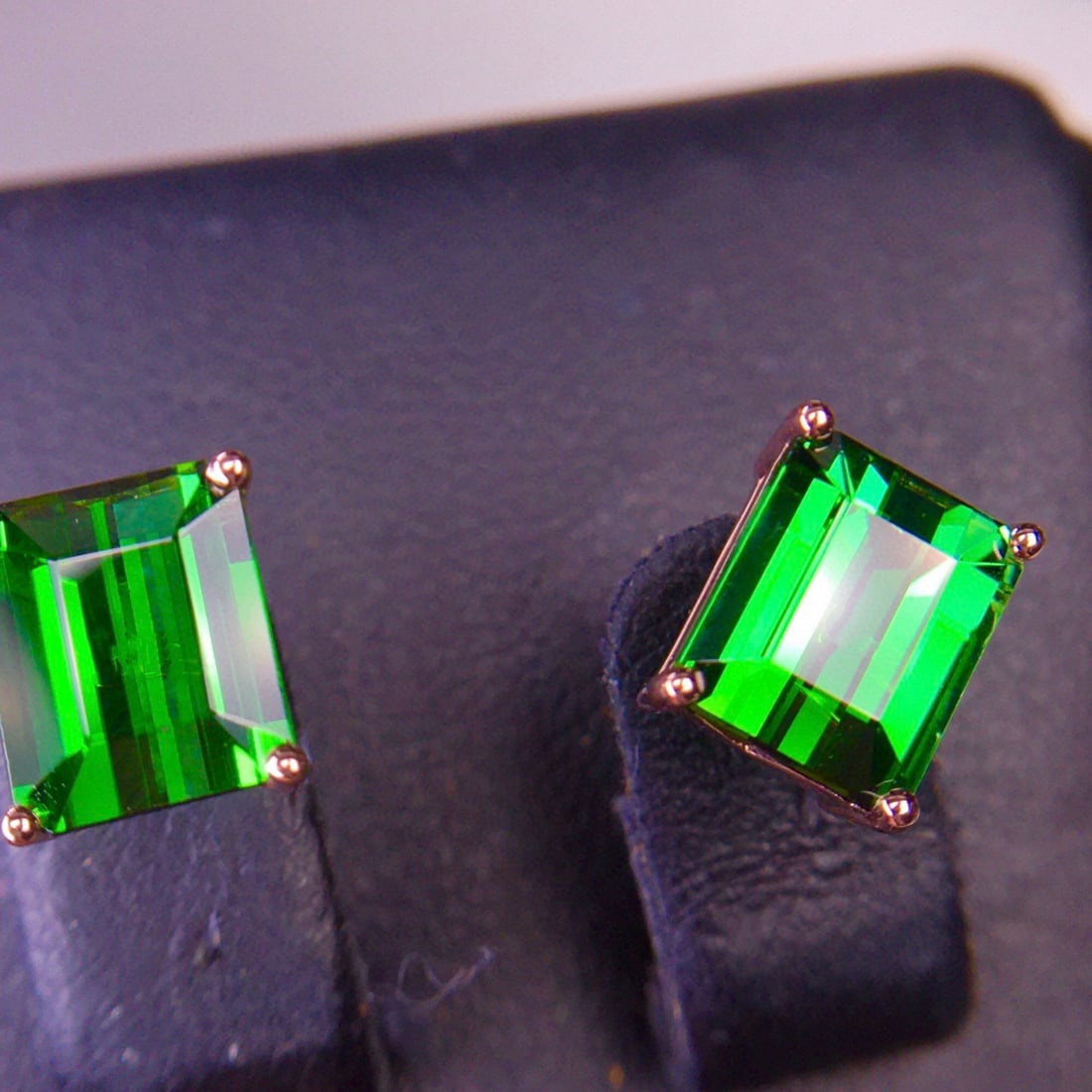 14k Gold 4.15 Ct Natural Tourmaline Earrings - 2