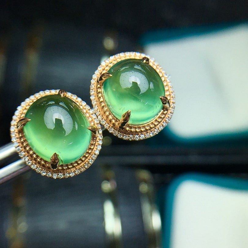 14k Gold 7.9 Ct Natural Prehnite & Diamond Earrings - 6
