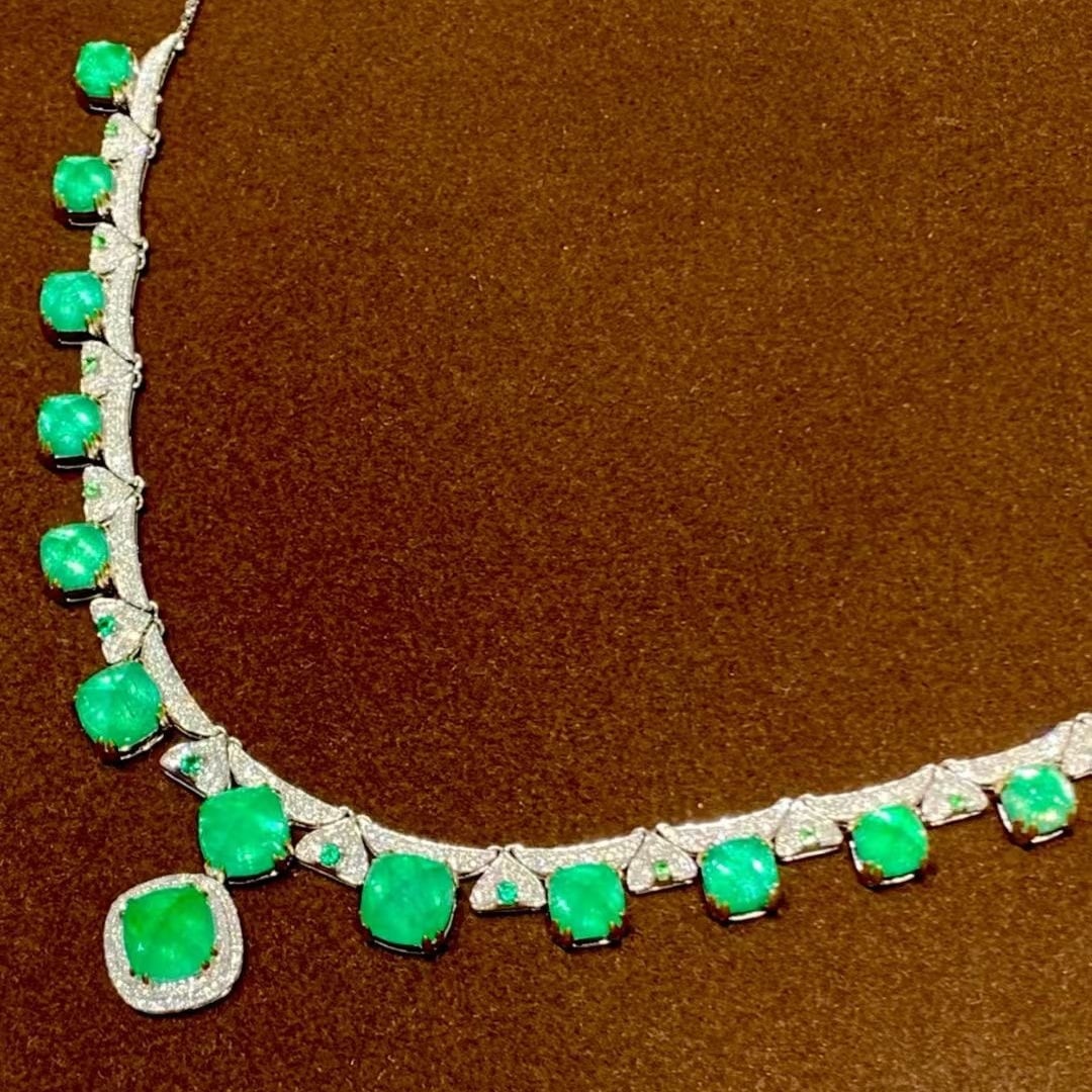 14k Gold 19.6 Ct Natural Emerald & Diamond Necklace - 5