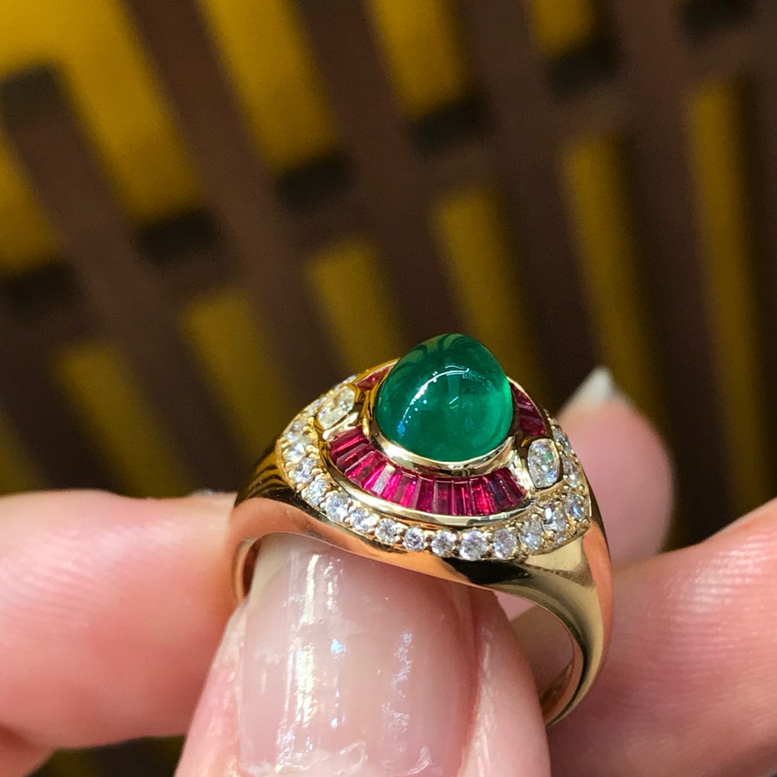 14k Gold 2.06 Ctw Natural Emerald & Ruby Ring - 2