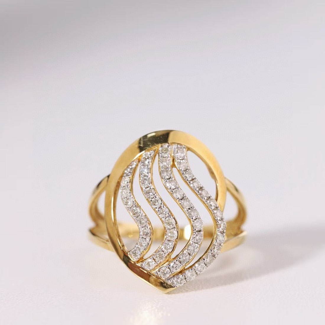 14k Gold 0.40 Ct Natural H Diamond Ring - 2