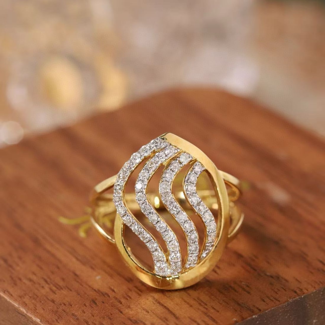 14k Gold 0.40 Ct Natural H Diamond Ring - 4