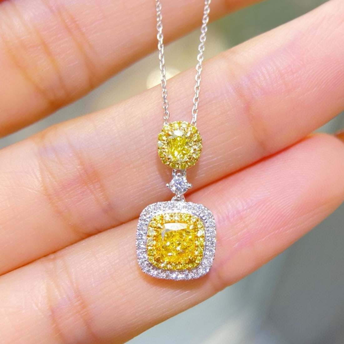 Gia Certified 14k Gold 1.26 Ctw Natural Yellow Diamond & Color Diamond Necklace: Ref:231095119 // gold content:14k gold // main gemstone:yellow diamond // certified:gia // shape:cushion // carat weight:0. 70ct // clarity grade:vs2 // color:yellow // treatment:natural //