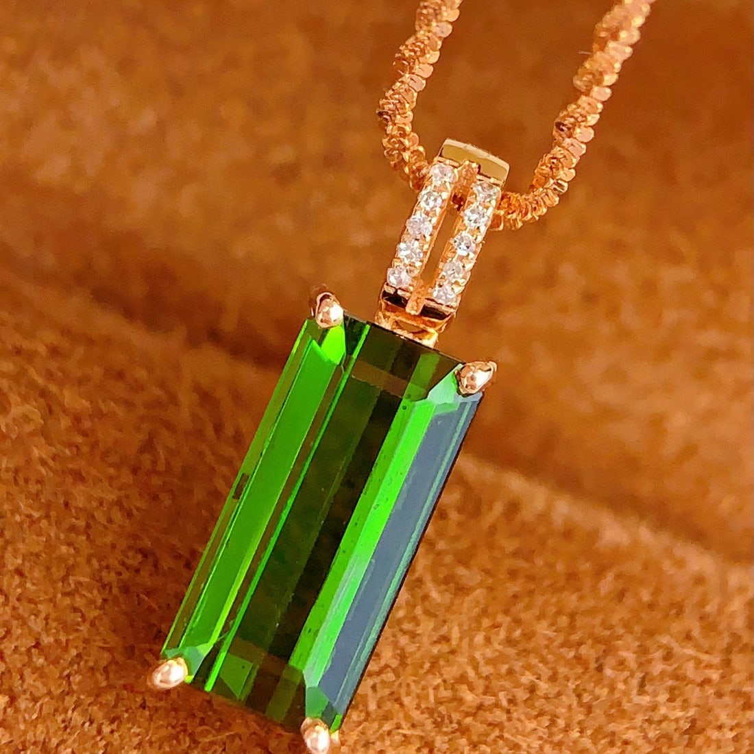 14k Gold 2.7 Ct Natural Tourmaline & Diamond Pendant( Without Chain ) - 2
