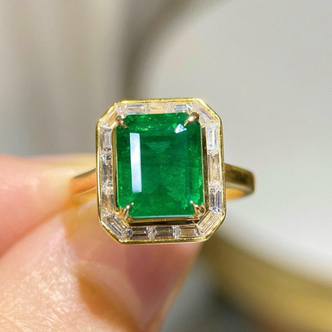 14k Gold 3.20 Ctw Natural Emerald & Diamond Ring: Ref:231095144 // gold content:14k gold // ring size:7. 25us // // main gemstone:emerald // shape:octagonal // carat weight:2. 75ct // color:green // treatment:natural // // adjacent gemstone 2 : diamo