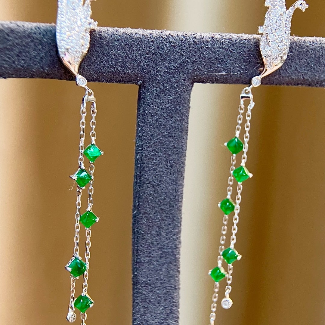 14k Gold 1.92 Ctw Natural Emerald & Diamond Earrings - 2