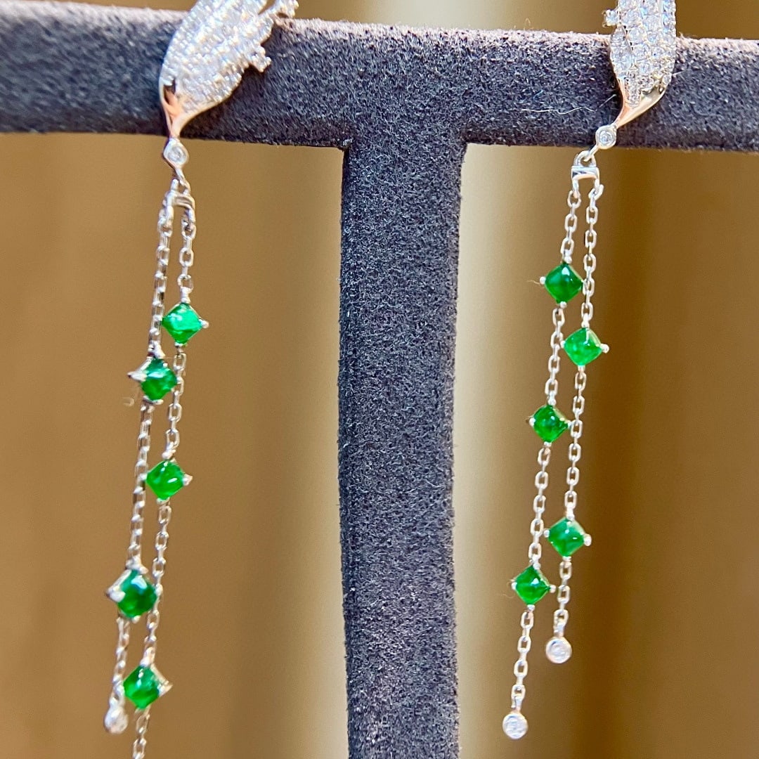 14k Gold 1.92 Ctw Natural Emerald & Diamond Earrings - 3