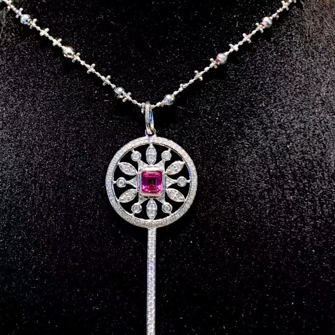 14k Gold 0.4 Ct Natural Spinel & Diamond Pendant( Without Chain ) - 2