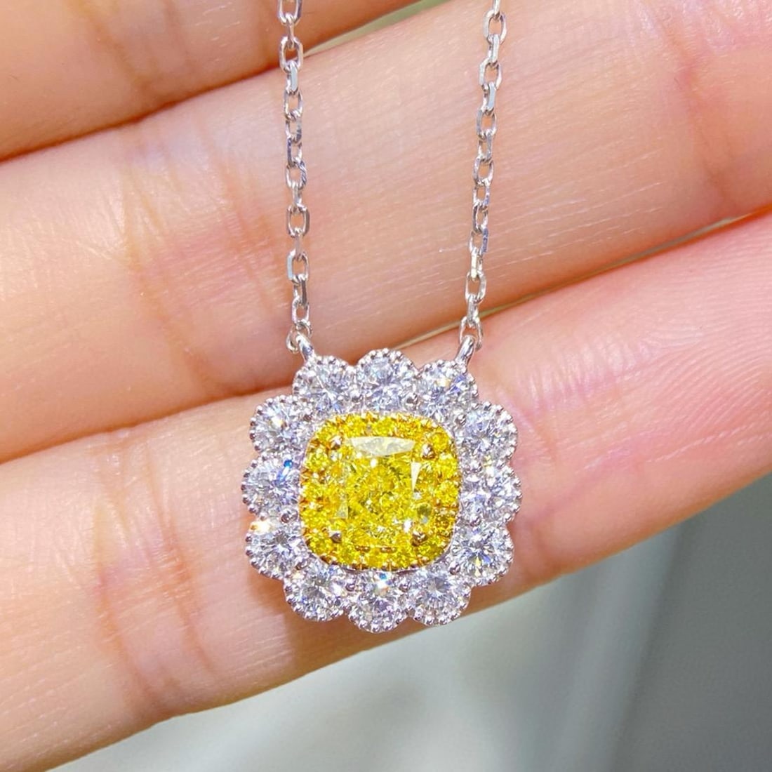Gia Certified 14k Gold 1.57 Ctw Natural Yellow Diamond & Diamond Necklace: Ref:231095154 // gold content:14k gold // main gemstone:yellow diamond // certified:gia // shape:cushion // carat weight:0. 70ct // clarity grade:si2 // color:yellow // treatment:natural //