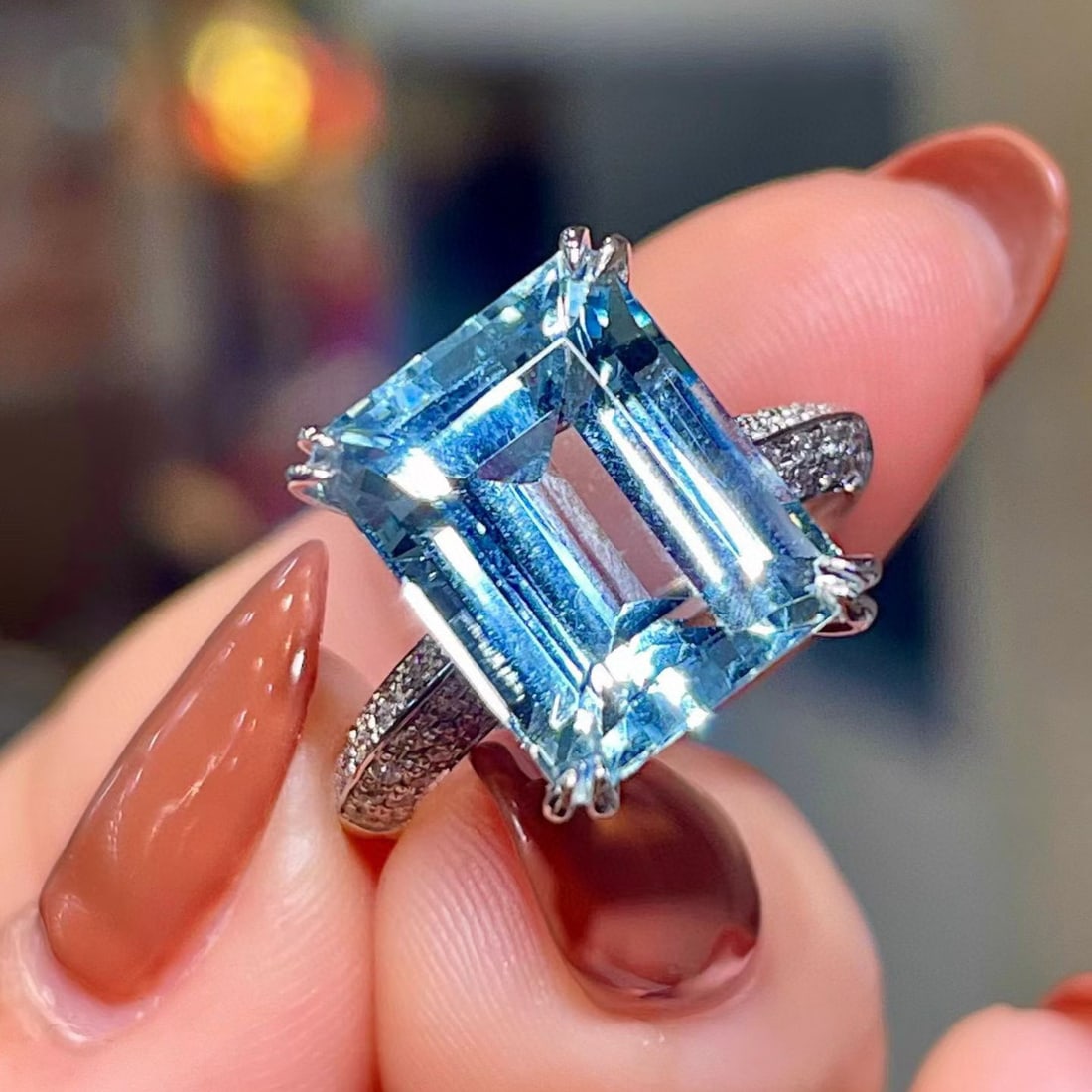 14k Gold 6.66 Ctw Natural Aquamarine & Diamond Ring - 2