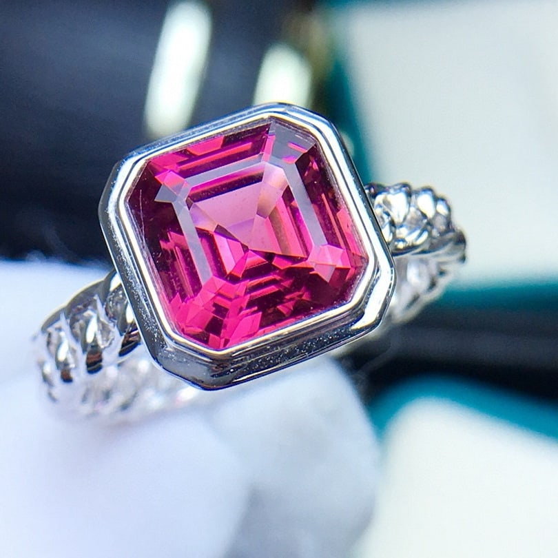 14k Gold 3.6 Ct Natural Tourmaline Ring - 4