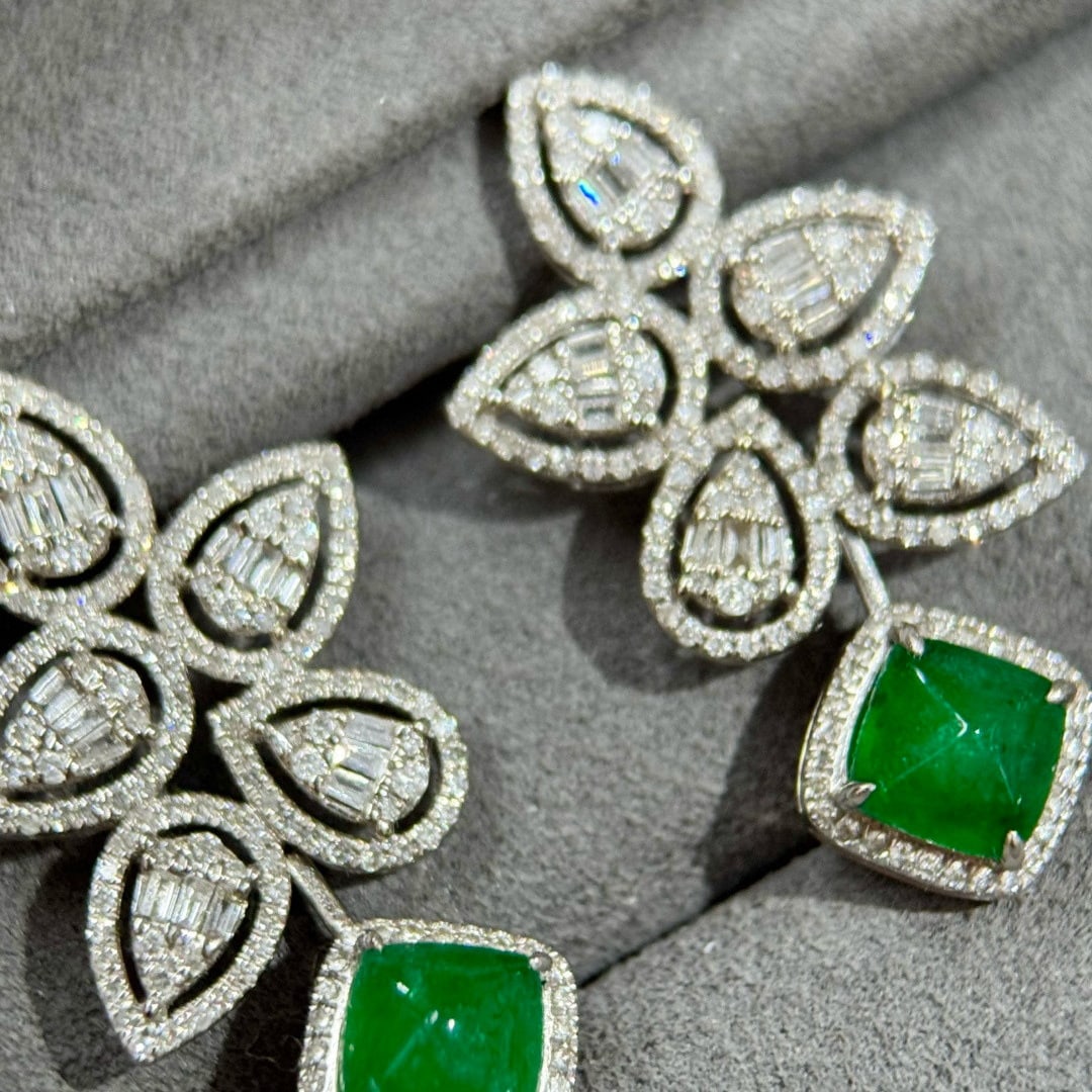 14k Gold 2.78 Ctw Natural Emerald & Diamond Earrings - 3