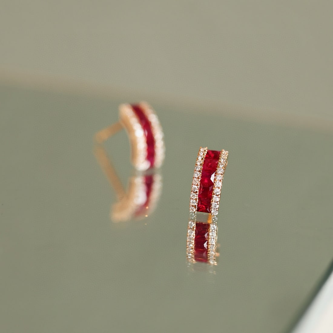 14k Gold 0.93 Ctw Natural Ruby & Diamond Earrings - 3