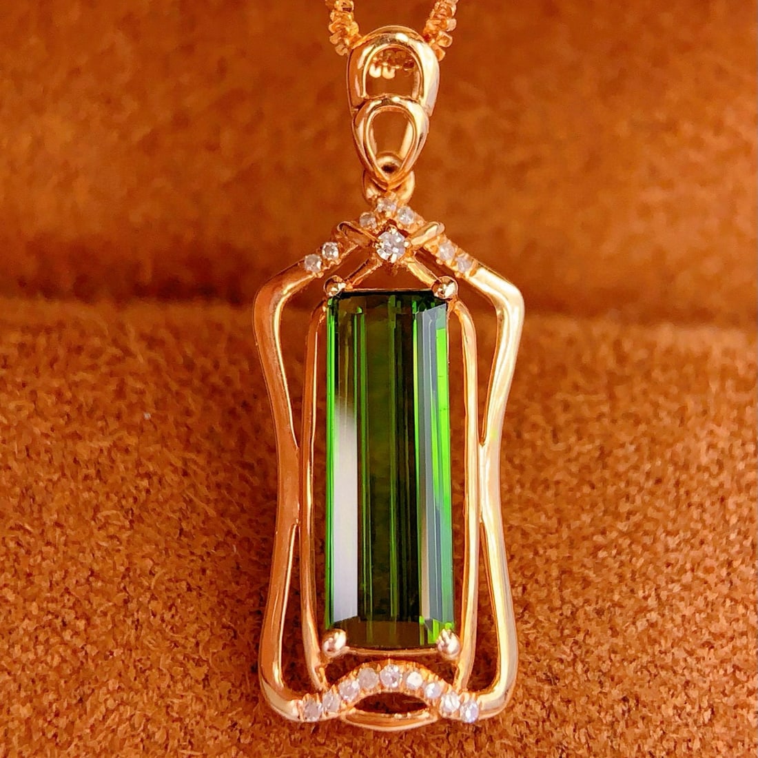 14k Gold 1.8 Ct Natural Tourmaline & Diamond Pendant( Without Chain ) - 2