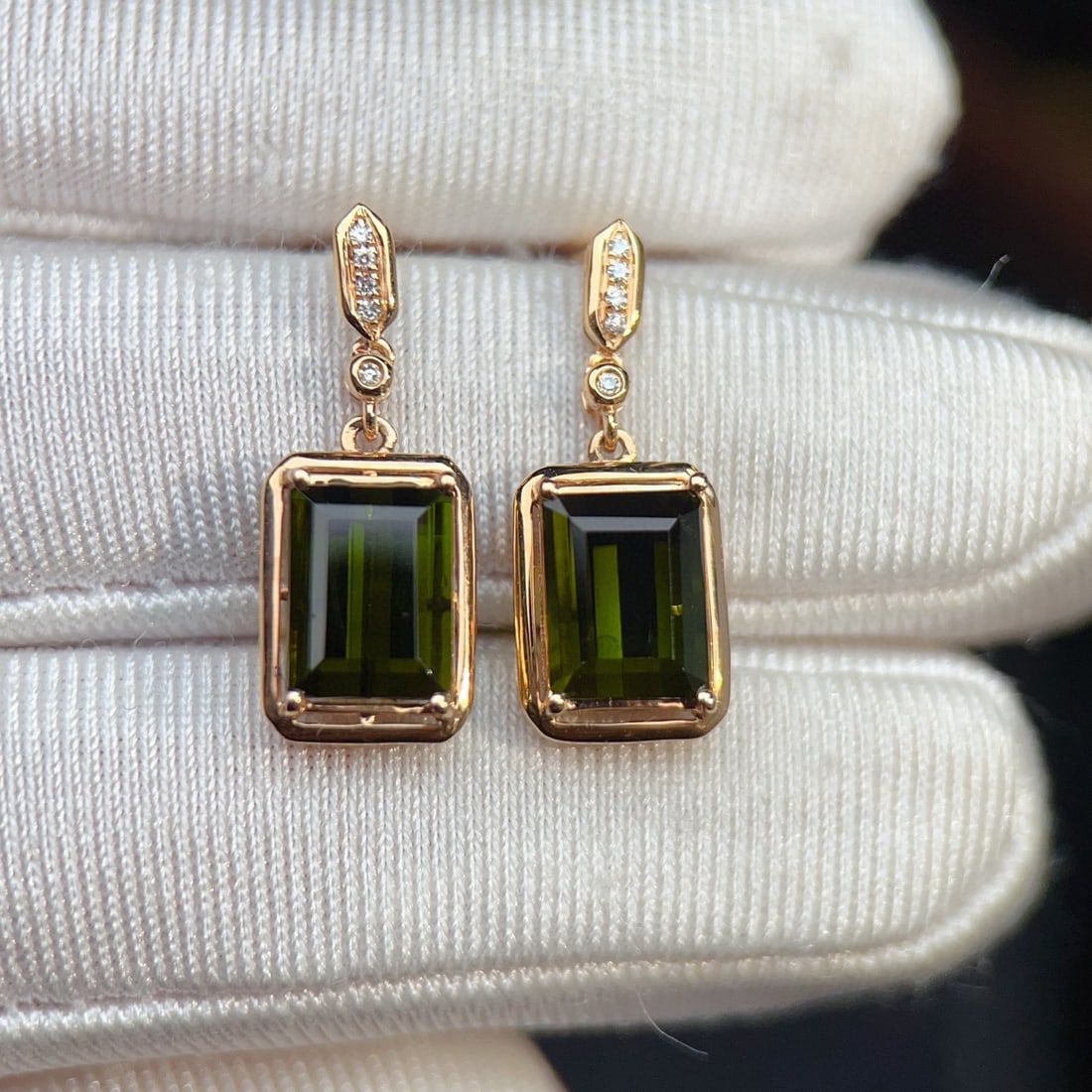 14k Gold 3.75 Ct Natural Tourmaline & Diamond Earrings - 4