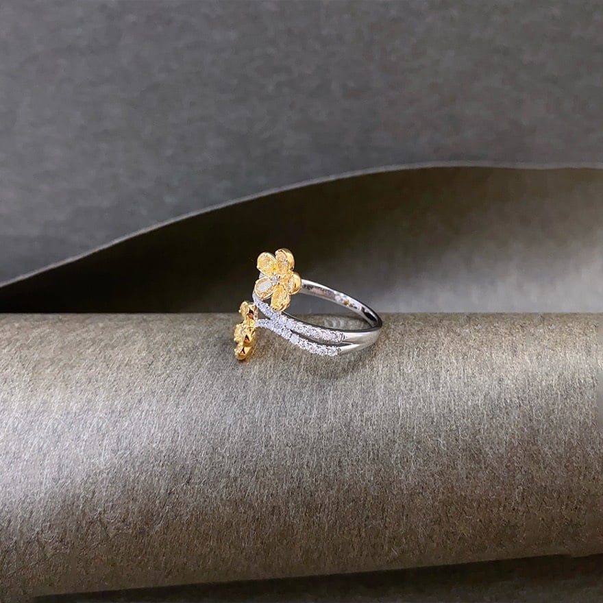 14k Gold 1.00 Ctw Natural Yellow Diamond & Diamond Ring - 3