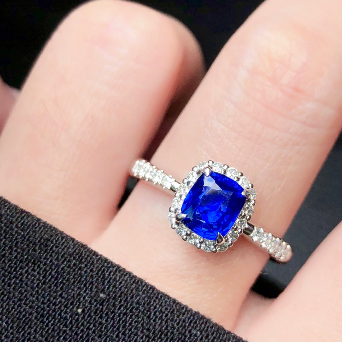 14k Gold 1.59 Ctw Natural Sapphire & Diamond Ring - 6