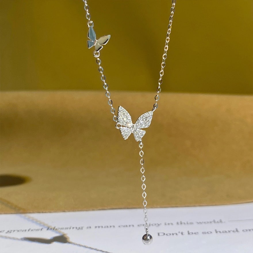14k Gold 0.18 Ct Natural H Diamond & Butterfly Necklace: Ref:231096075 // gold content:14k gold // main gemstone:diamond // shape:round // carat weight:0. 18ct // clarity grade:vs-si // color:h // treatment:natural // cut grade:g // Condition: New High