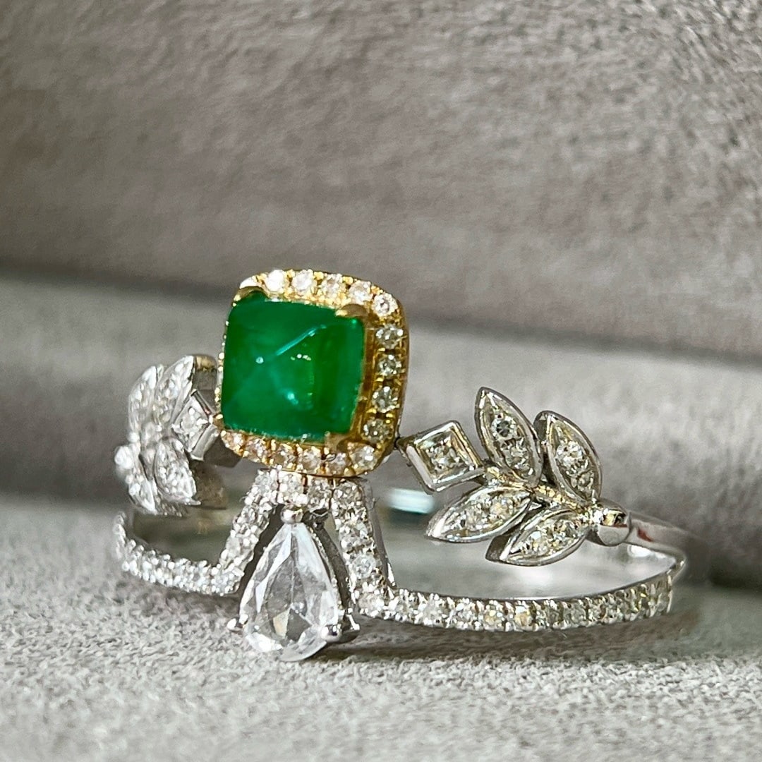 14k Gold 0.77 Ctw Vivid Green Natural Emerald & Diamond Ring - 2