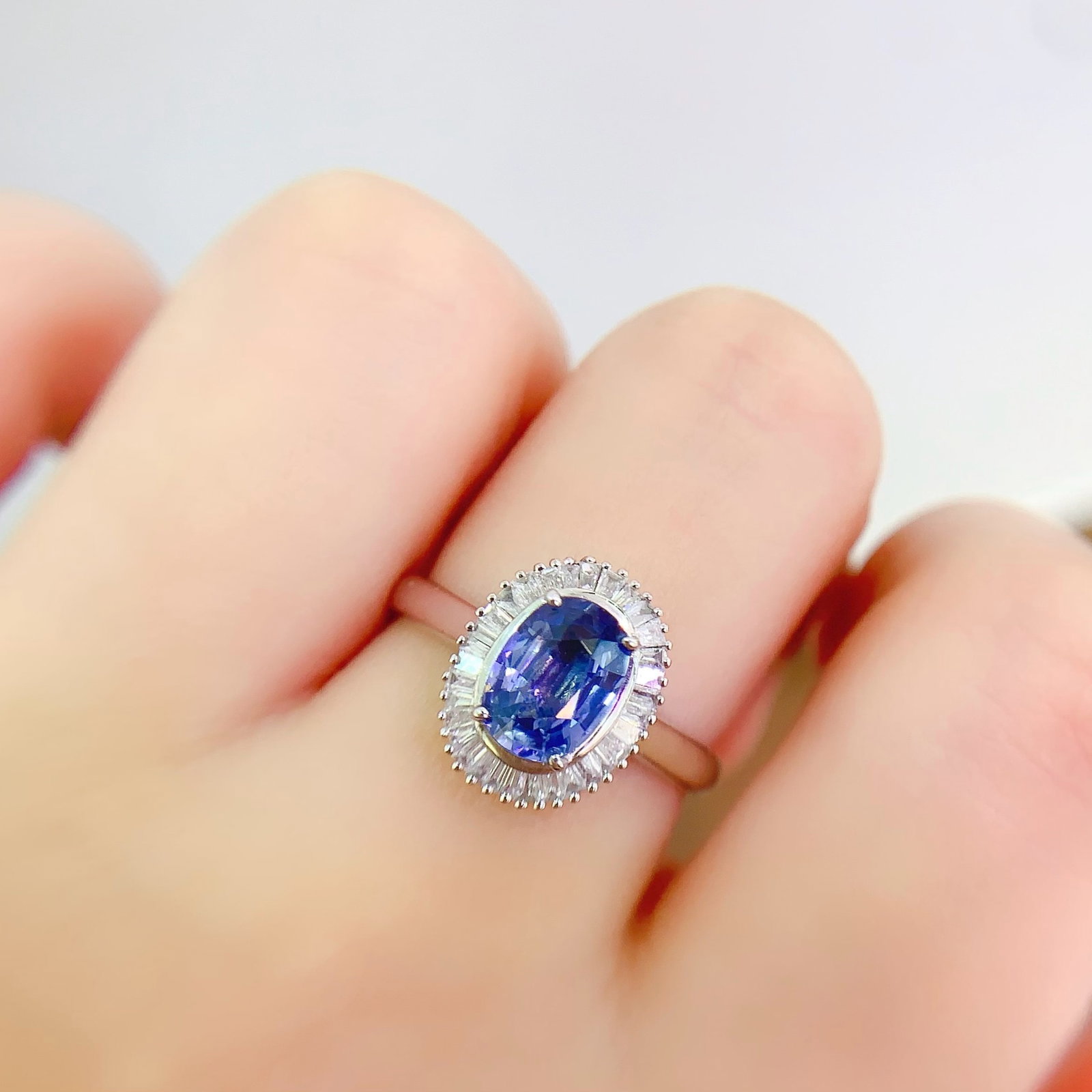 14k Gold 1.5 Ct Natural Sapphire & Diamond Ring - 6