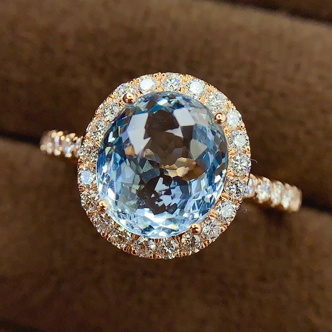 14k Gold 3.12 Ct Natural Aquamarine & Diamond Ring - 2
