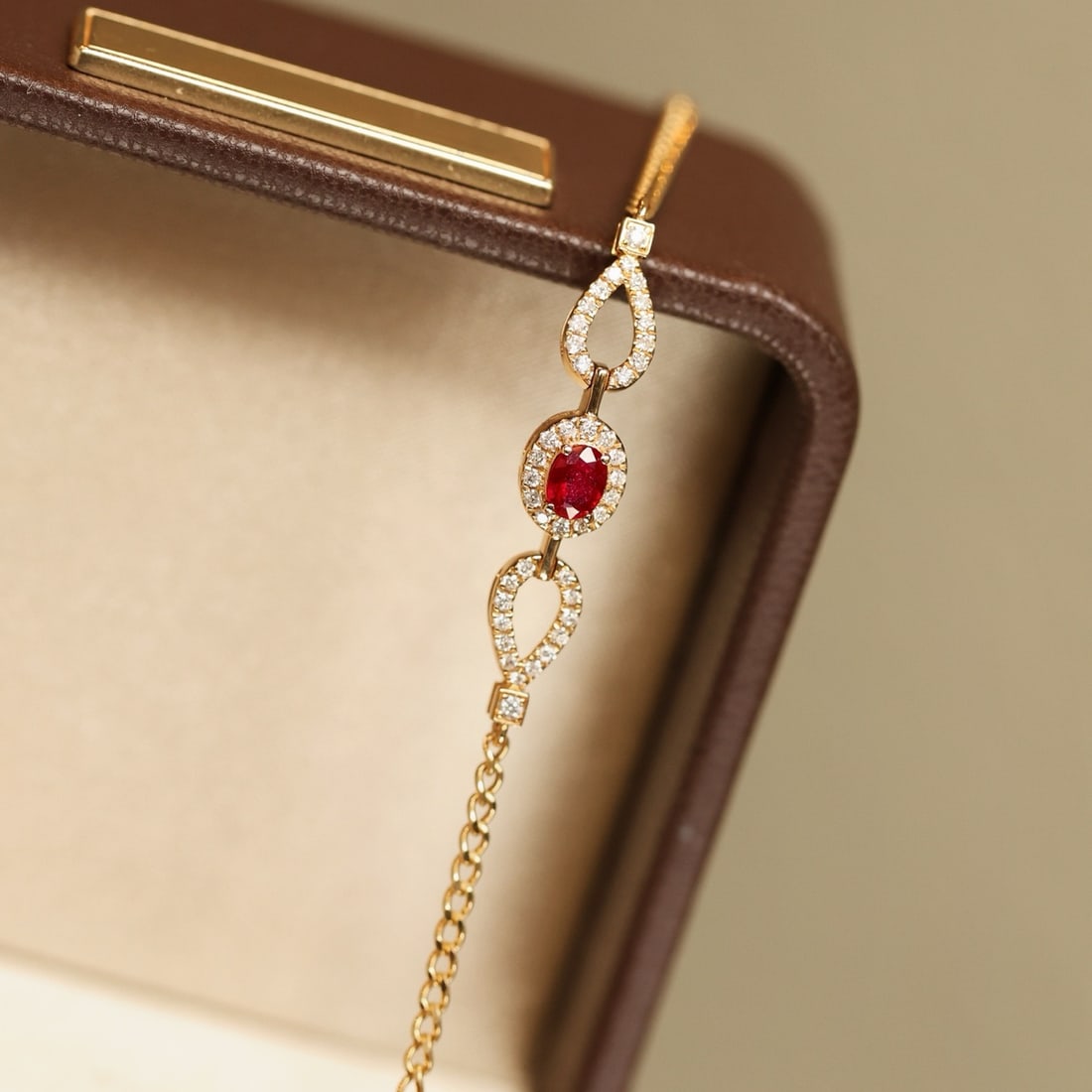 14k Gold 0.47 Ctw Natural Ruby & Diamond Bracelet - 3