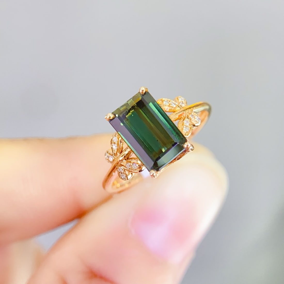 14k Gold 1.9 Ct Natural Tourmaline & Diamond Ring - 2
