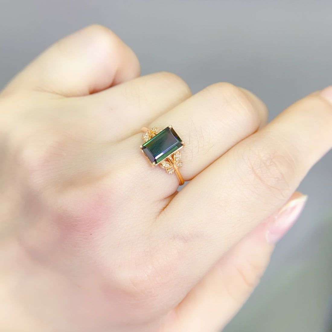 14k Gold 1.9 Ct Natural Tourmaline & Diamond Ring - 6