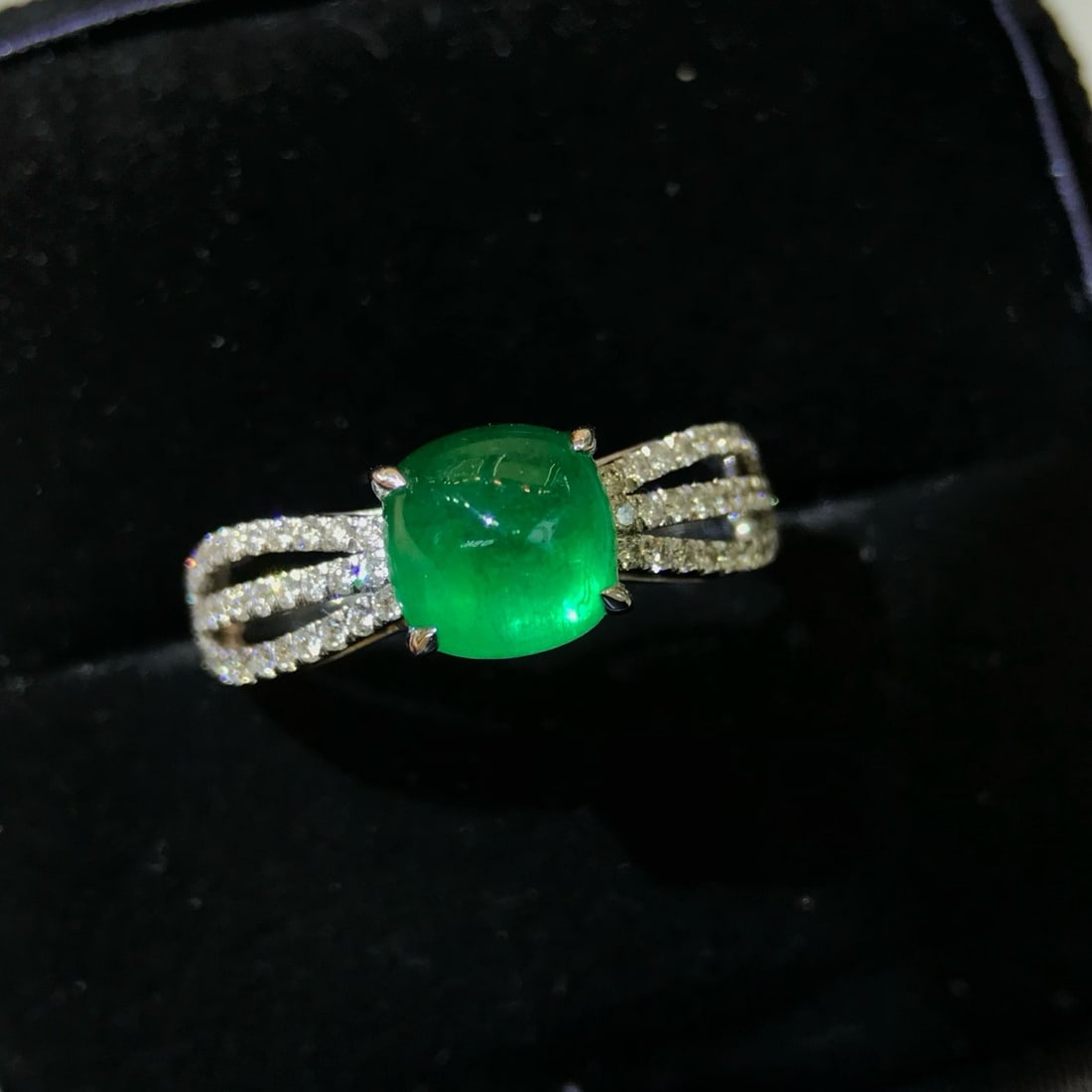 14k Gold 1.98 Ctw Vivid Green Natural Emerald & Diamond Ring - 6