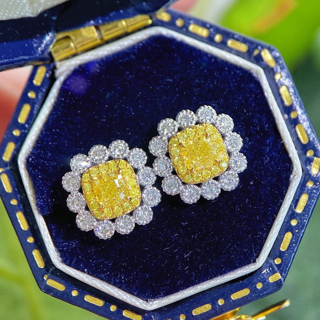 14k Gold 0.61 Ctw Natural Yellow Diamond & Diamond Earrings: Ref:231096142 // gold content:14k gold // main gemstone:yellow diamond // shape:cushion // carat weight:0. 36ct // color:yellow // treatment:natural // // adjacent gemstone 2 : diamond // shape:round 