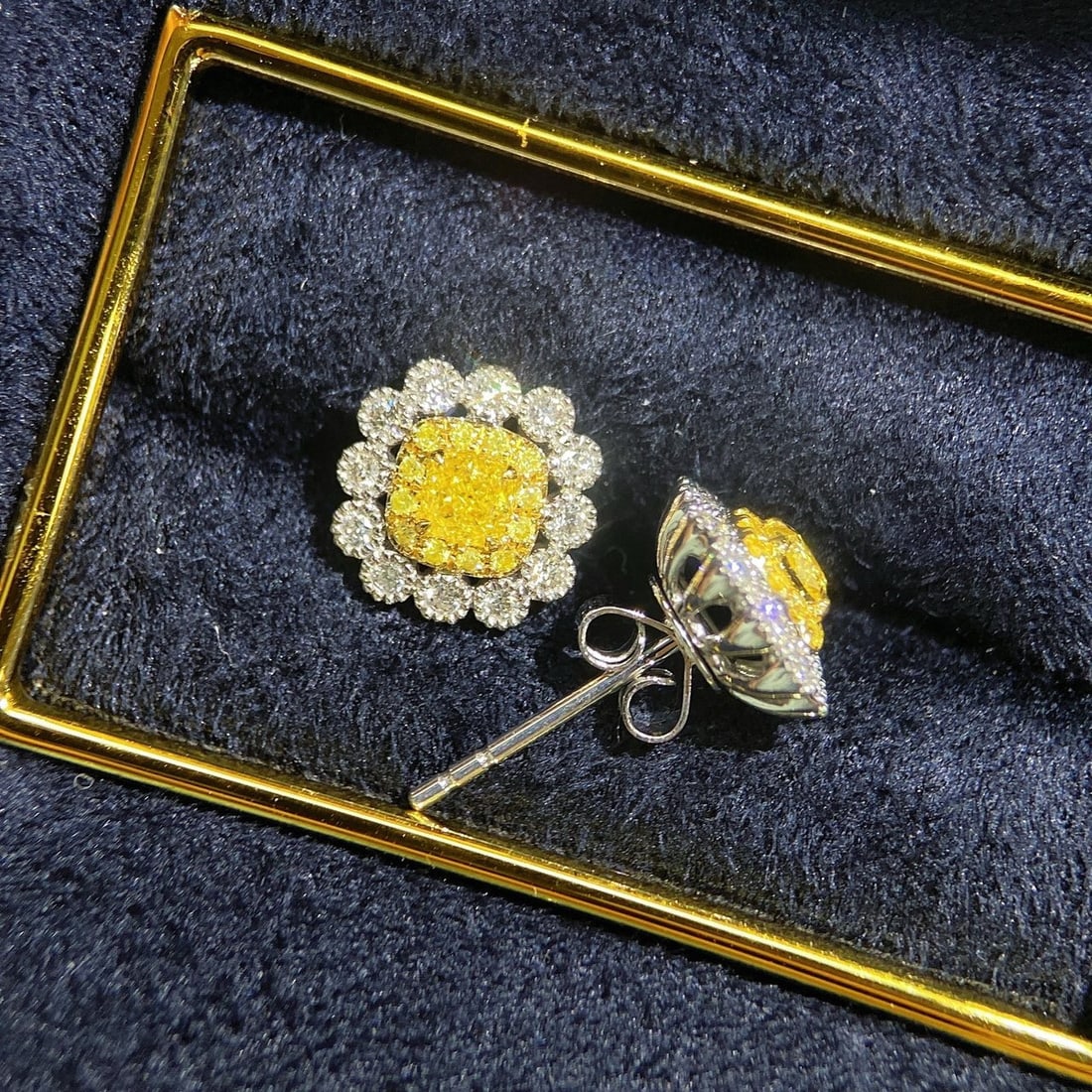 14k Gold 0.61 Ctw Natural Yellow Diamond & Diamond Earrings - 4