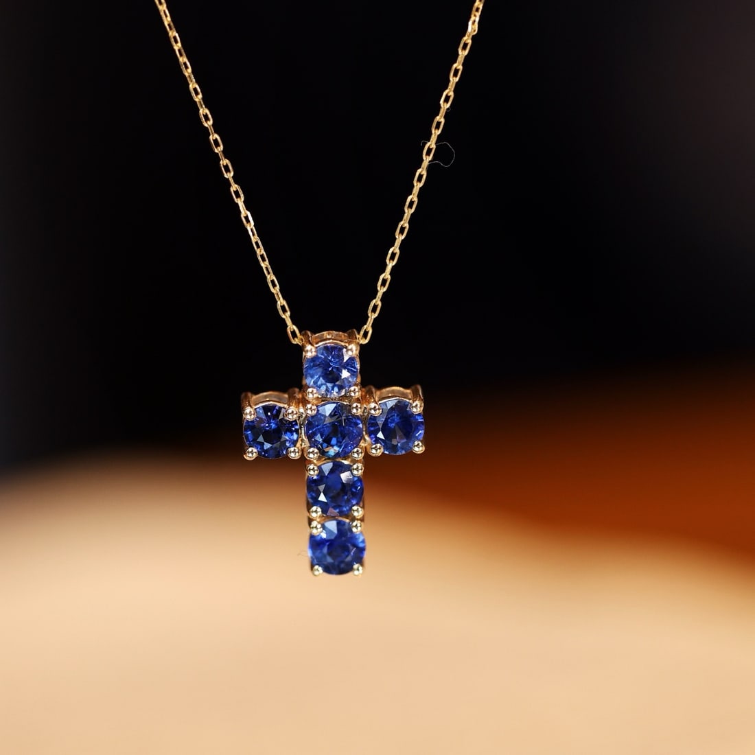 14k Gold 2 Ct Natural Sapphire Pendant( Without Chain ): Ref:231096143 // gold content:14k gold // main gemstone:sapphire // shape:round // carat weight:2ct // color:blue // treatment:natural // cut grade:g // High Estimate: 4300 Condition: New Low
