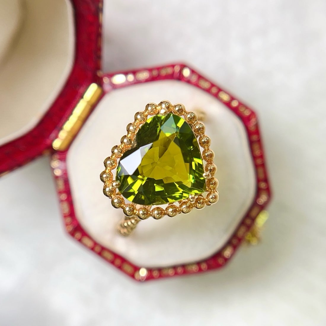 14k Gold 3.90 Ct Natural Tourmaline Ring: Ref:231096144 // gold content:14k gold // ring size:7. 25us // // main gemstone:tourmaline // shape:heart // carat weight:3. 90ct // color:green // treatment:natural // Condition: New Low Estimate: 33