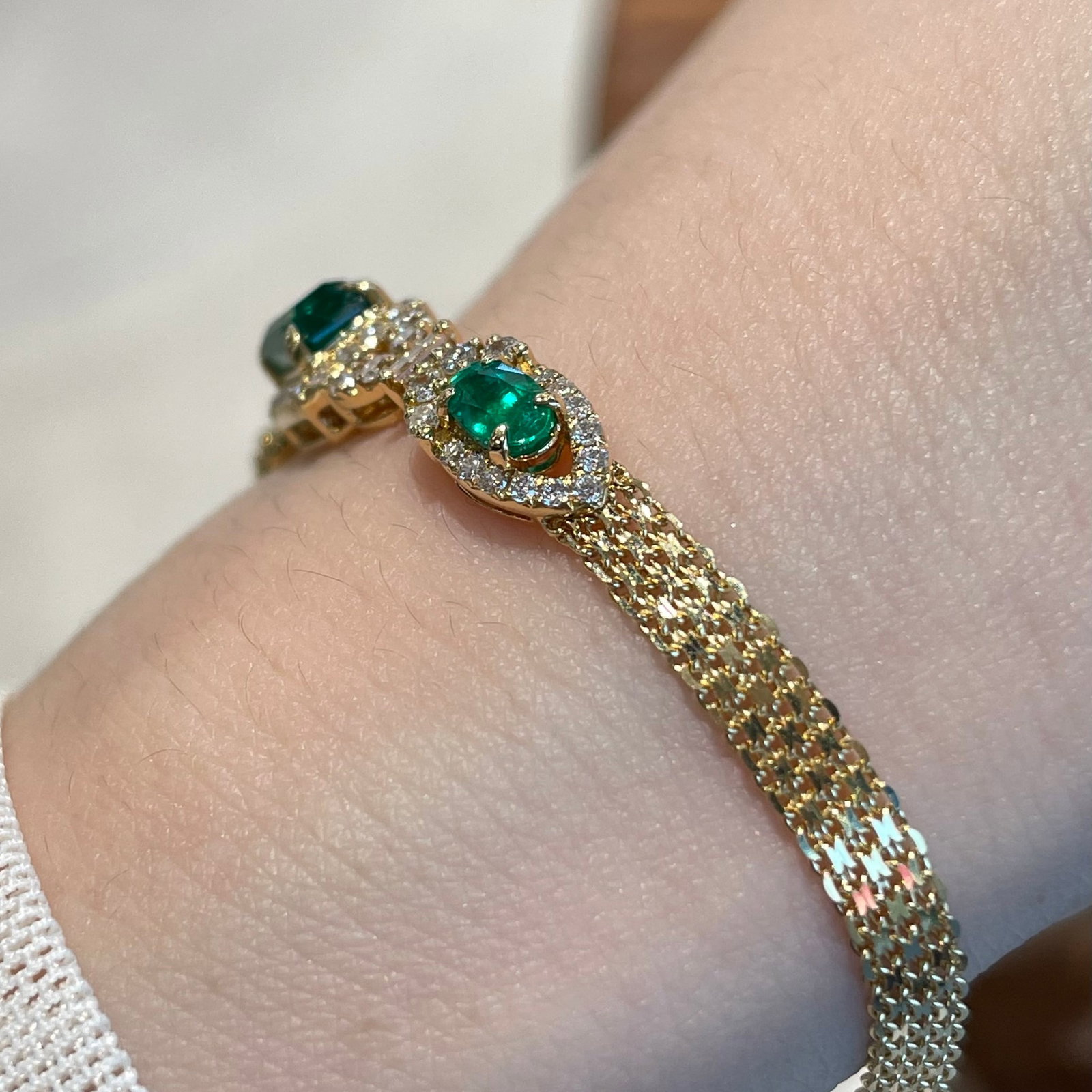 14k Gold 1.35 Ctw Vivid Green Natural Emerald & Emerald Bracelet - 5