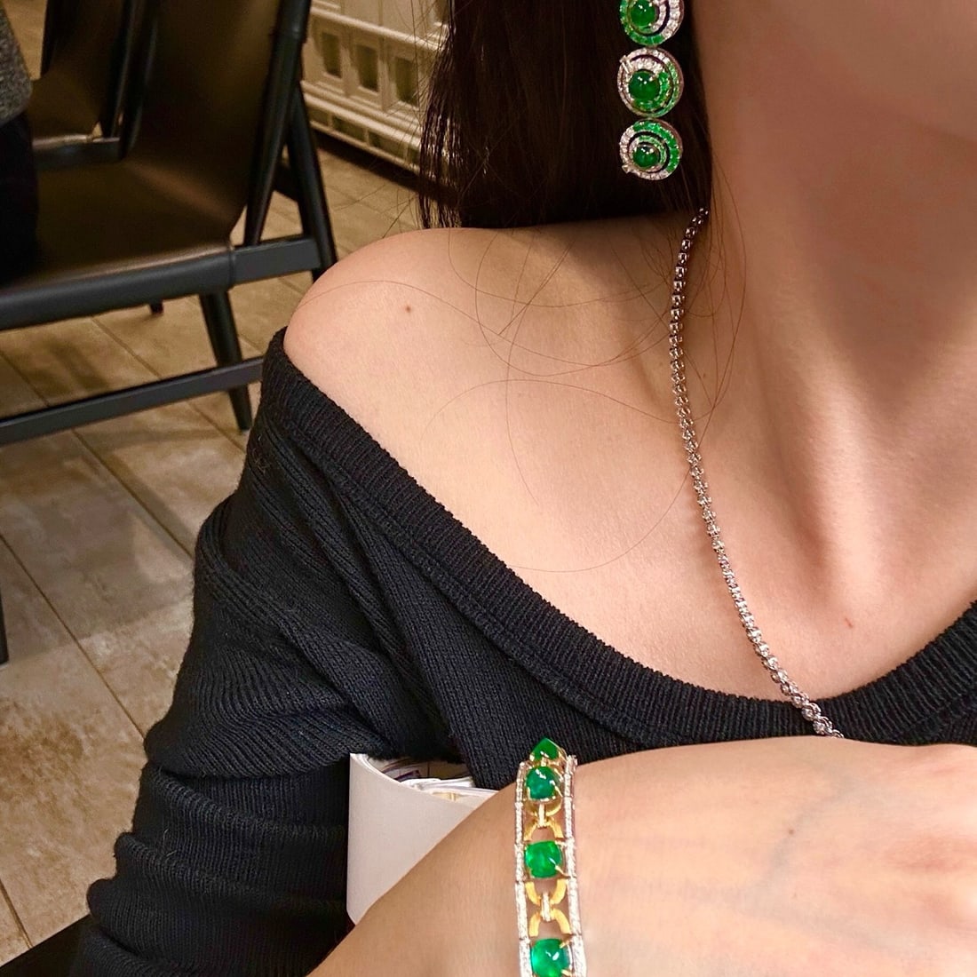 14k Gold 8.78 Ctw Vivid Green Natural Emerald & Diamond Earrings - 2