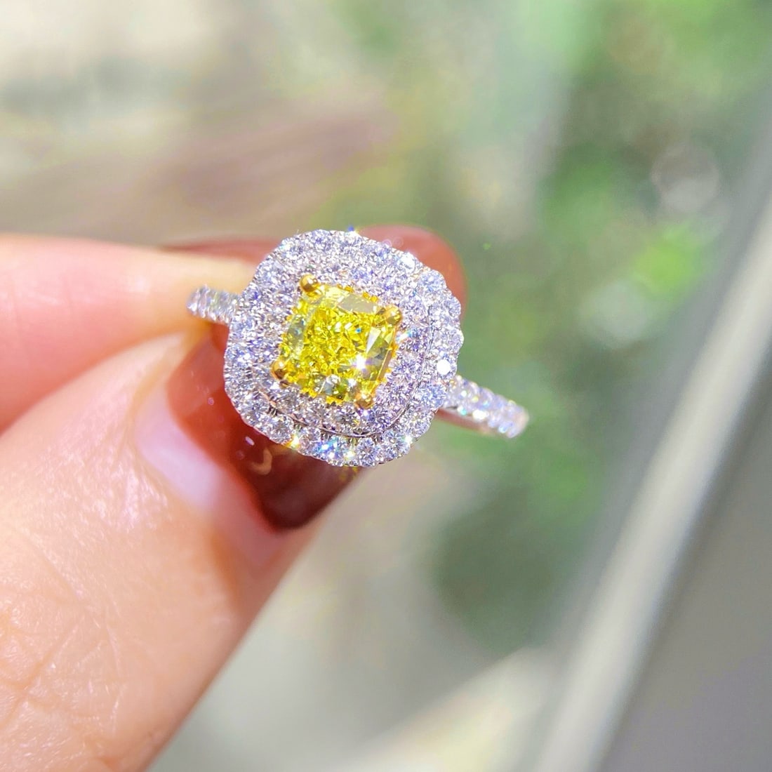 Gia Certified 14k Gold 1.28 Ctw Natural Yellow Diamond & Diamond Ring - 2